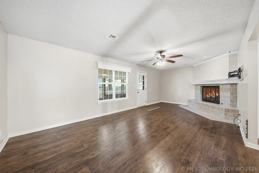 18136 S 4150 Road, Claremore, OK 74017 - #2