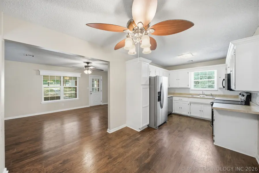 18136 S 4150 Road, Claremore, OK 74017 - #3