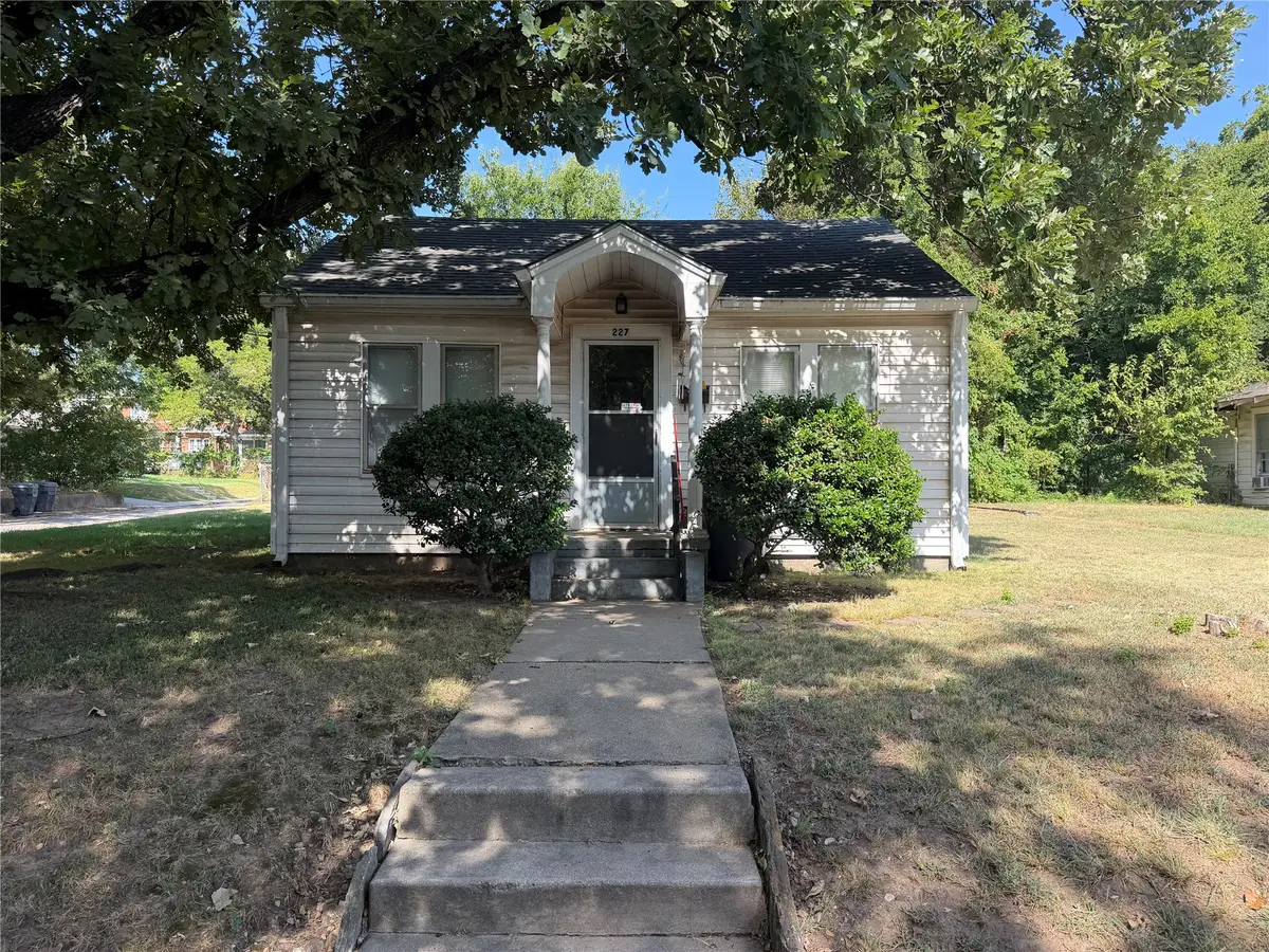 227 SW B Street, Ardmore, OK 73401 - #1