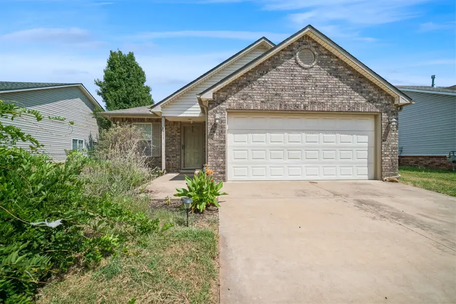 611 N Elizabeth Street, Sapulpa, OK 74066 - #2