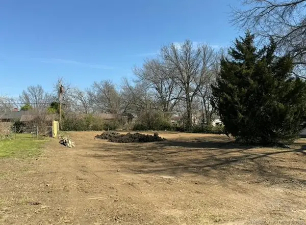 3406 Harvey, Bartlesville, OK 74006