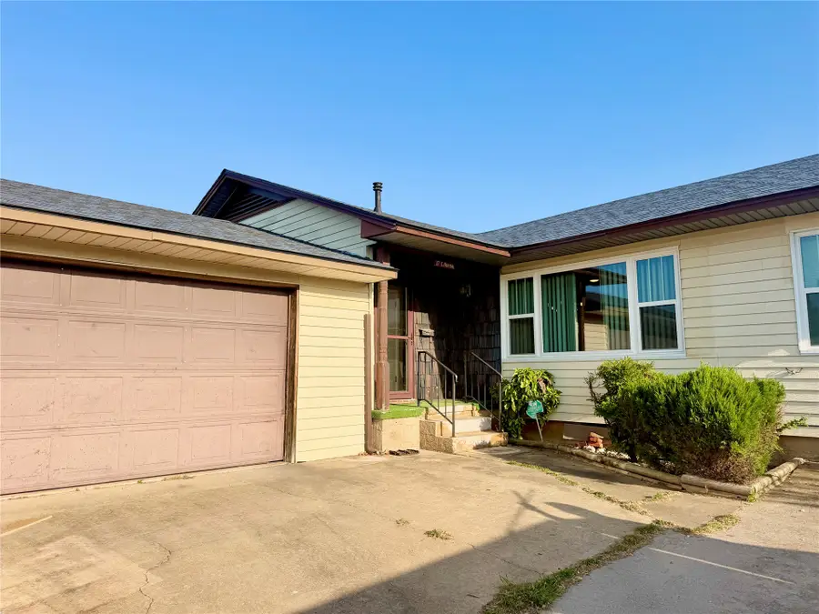 17 E Norma Avenue, Sulphur, OK 73086 - #2