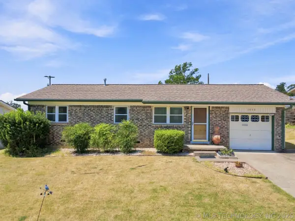 1050 N Douglas Avenue, Sand Springs, OK 74063