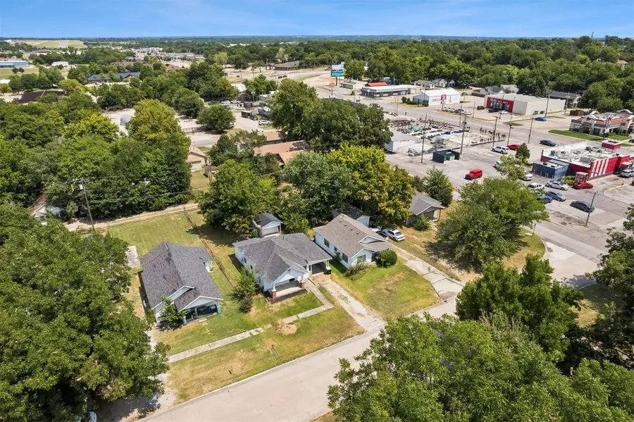 522 E 7th, Ada, OK 74820 - #2