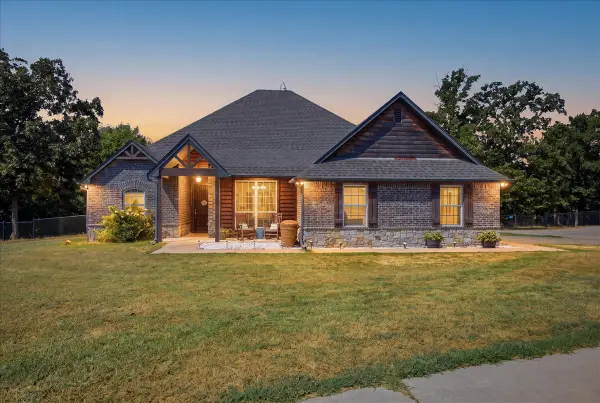 19412 S Mountain Lane, Claremore, OK 74019