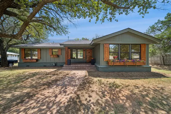 108 Highland, Pauls Valley, OK 73075