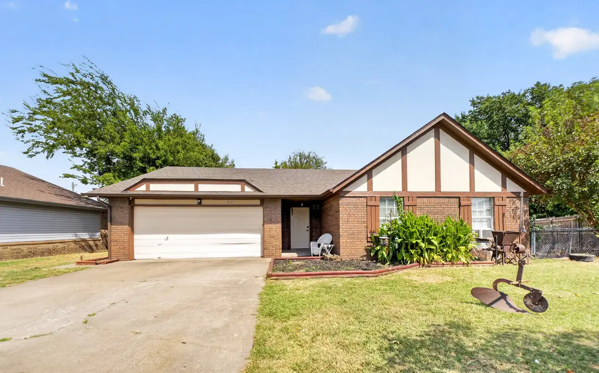 711 S Hominy Place, Skiatook, OK 74070 - #1