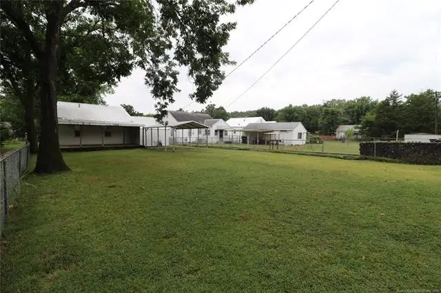1610 Claremore Avenue, Pawhuska, OK 74056 - #2
