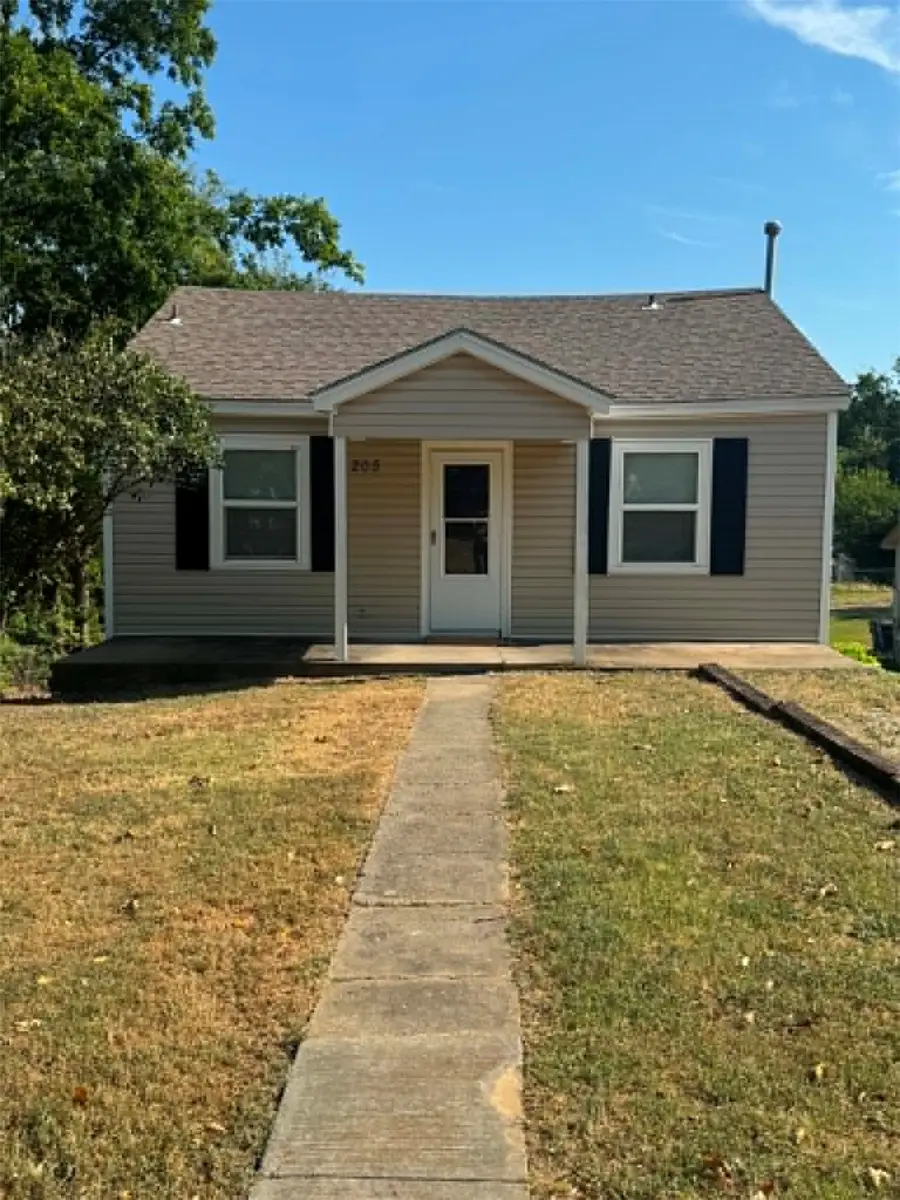205 E Harrison, McAlester, OK 74501 - #2
