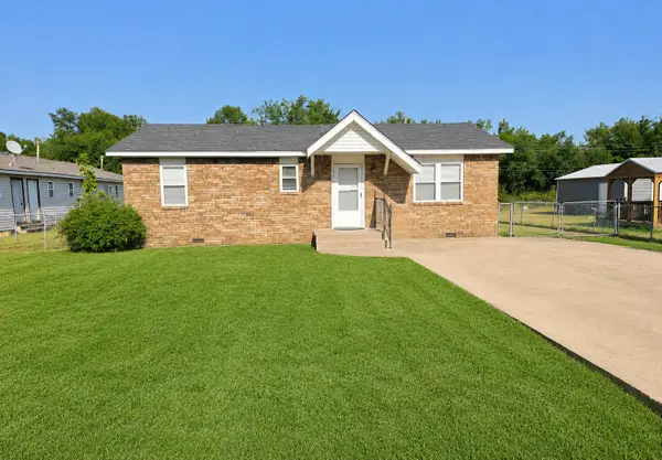 217 N Garrison Avenue N, Sperry, OK 74073