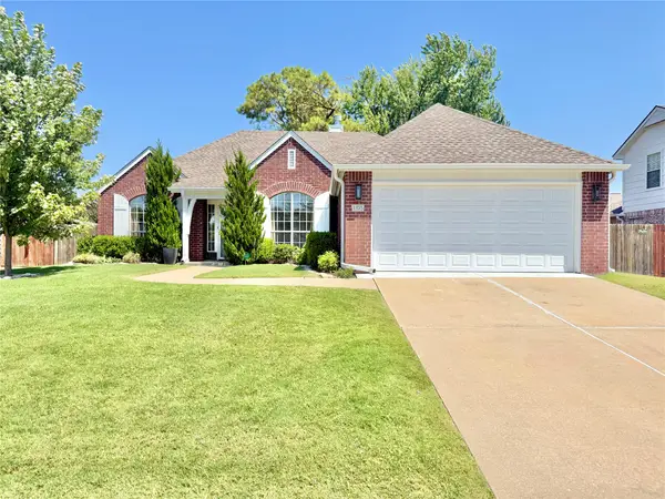 105 S Laurel Avenue, Broken Arrow, OK 74012