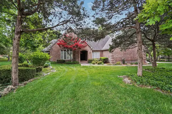 19000 E Knightsbridge Road, Owasso, OK 74055