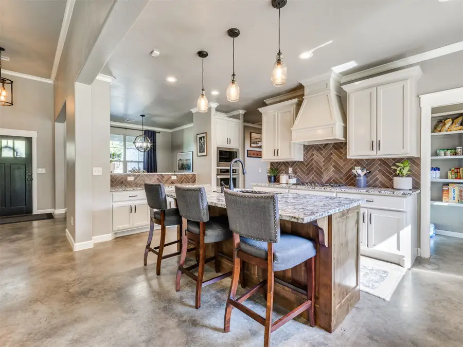 6713 S 119th West Avenue, Sapulpa, OK 74066 - #3