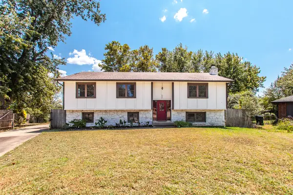 620 Rosewood Circle, Claremore, OK 74017