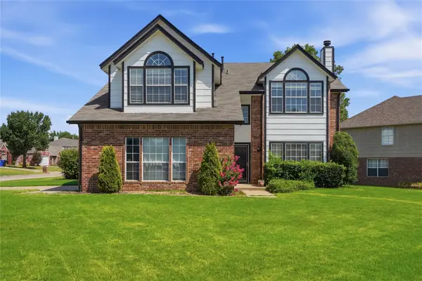 1301 N Willow Avenue, Broken Arrow, OK 74012