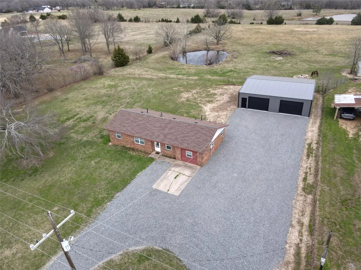 2094 Hartshorne Adamson Road, Hartshorne, OK 74547 - #1