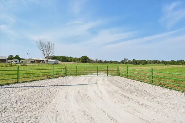 E 113th Street S, Oktaha, OK 74450