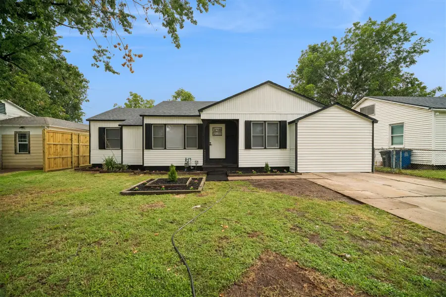 2542 E Newton Place, Tulsa, OK 74110 - #2