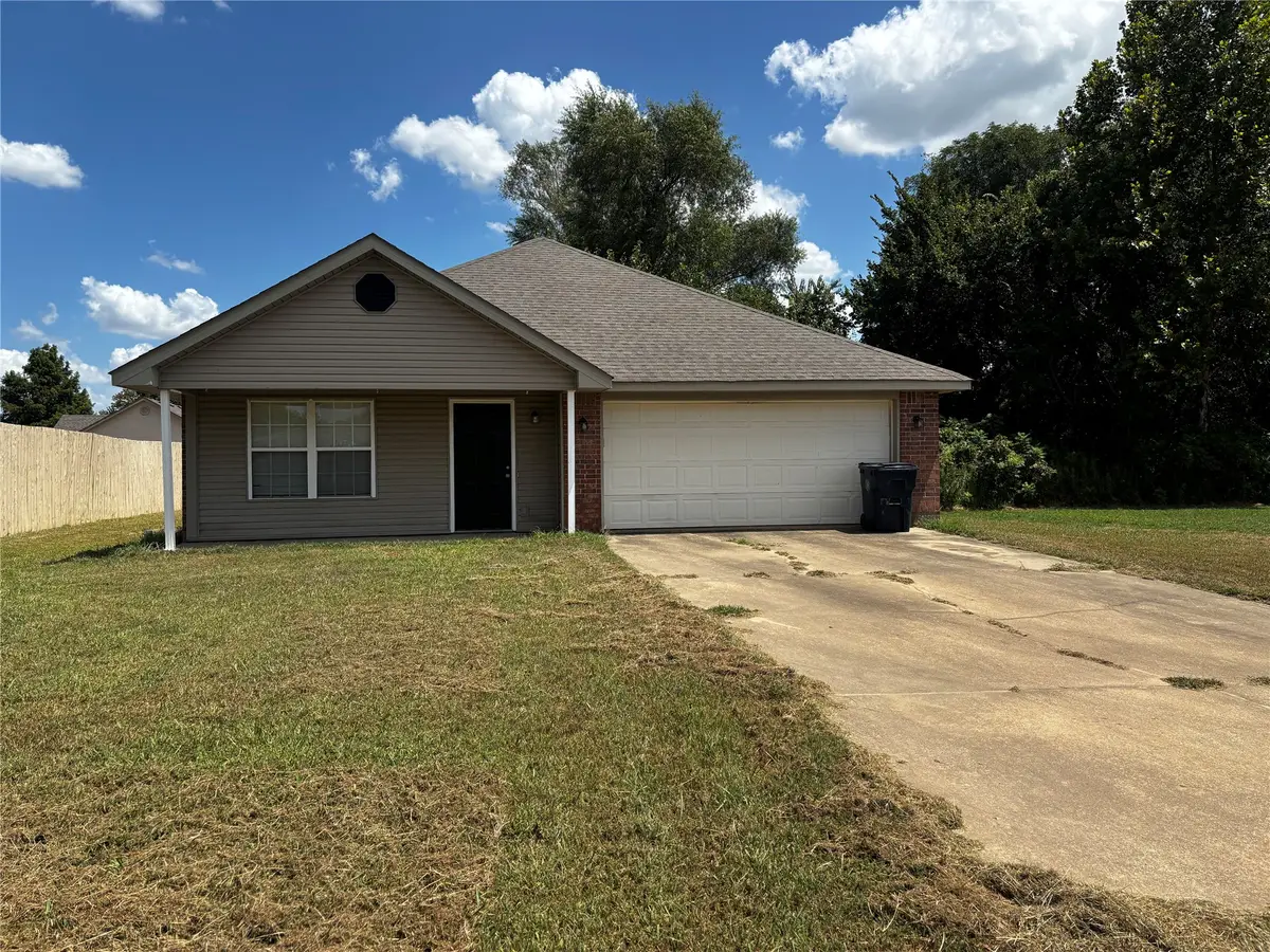 1519 Cherokee Trail, Muldrow, OK 74948 - #1
