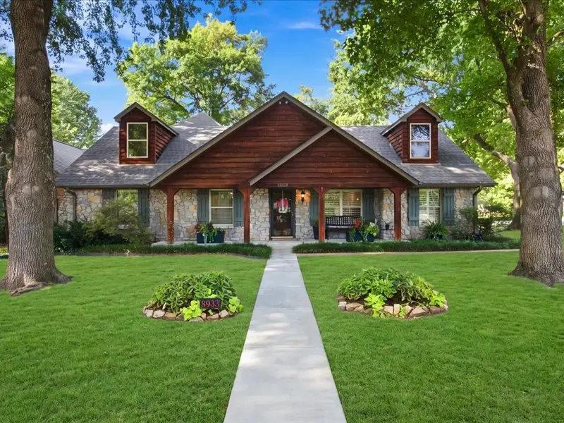 8933 E 115th Street S, Bixby, OK 74008 - #1
