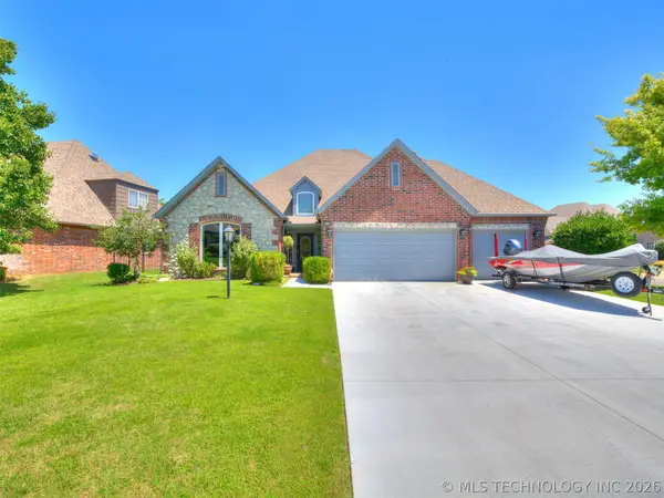 8335 S 70th East Avenue E, Tulsa, OK 74133