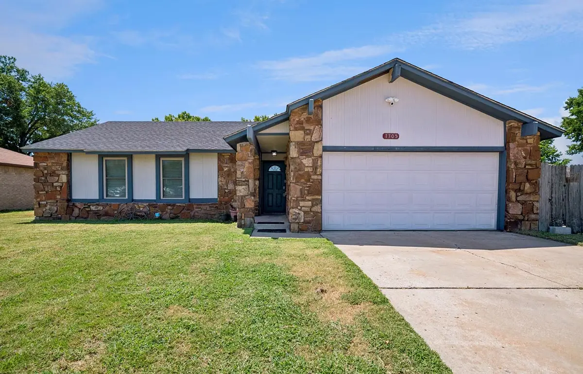 1305 W Waco Street, Broken Arrow, OK 74011 - #1