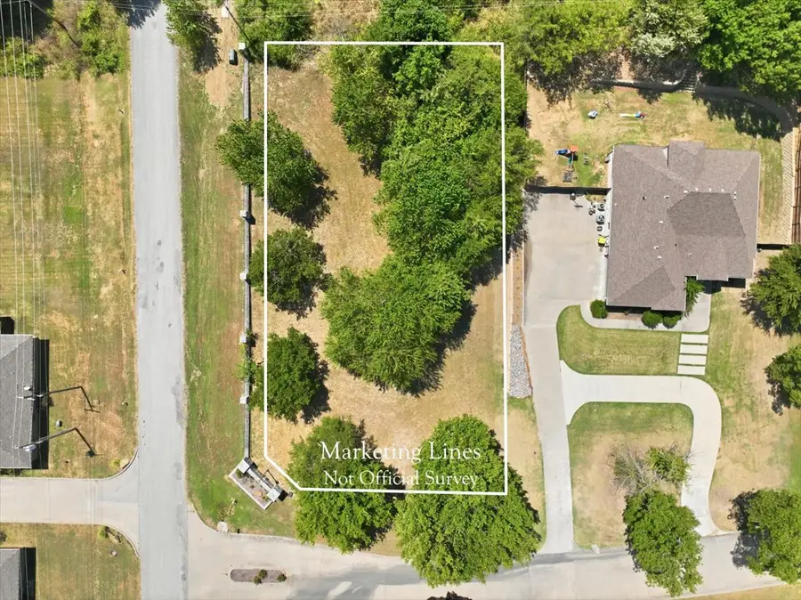 Cobblestone Drive, Ada, OK 74820 - #2