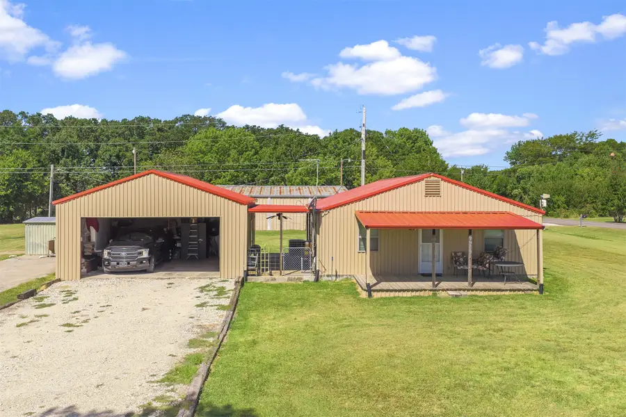 9989 Polecat Avenue, Kingston, OK 73439 - #2