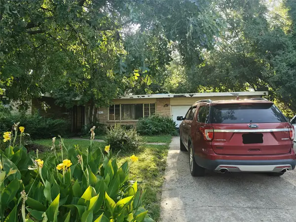 866 N Union East Place, Tulsa, OK 74127