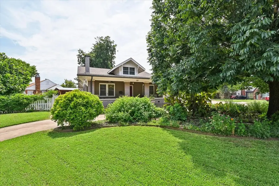 207 S Montclair Avenue, Tulsa, OK 74104 - #3