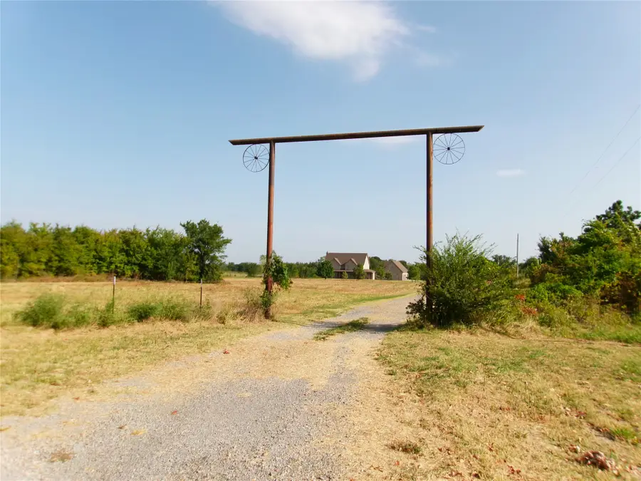 1125 Shady Grove Road, McAlester, OK 74501 - #3