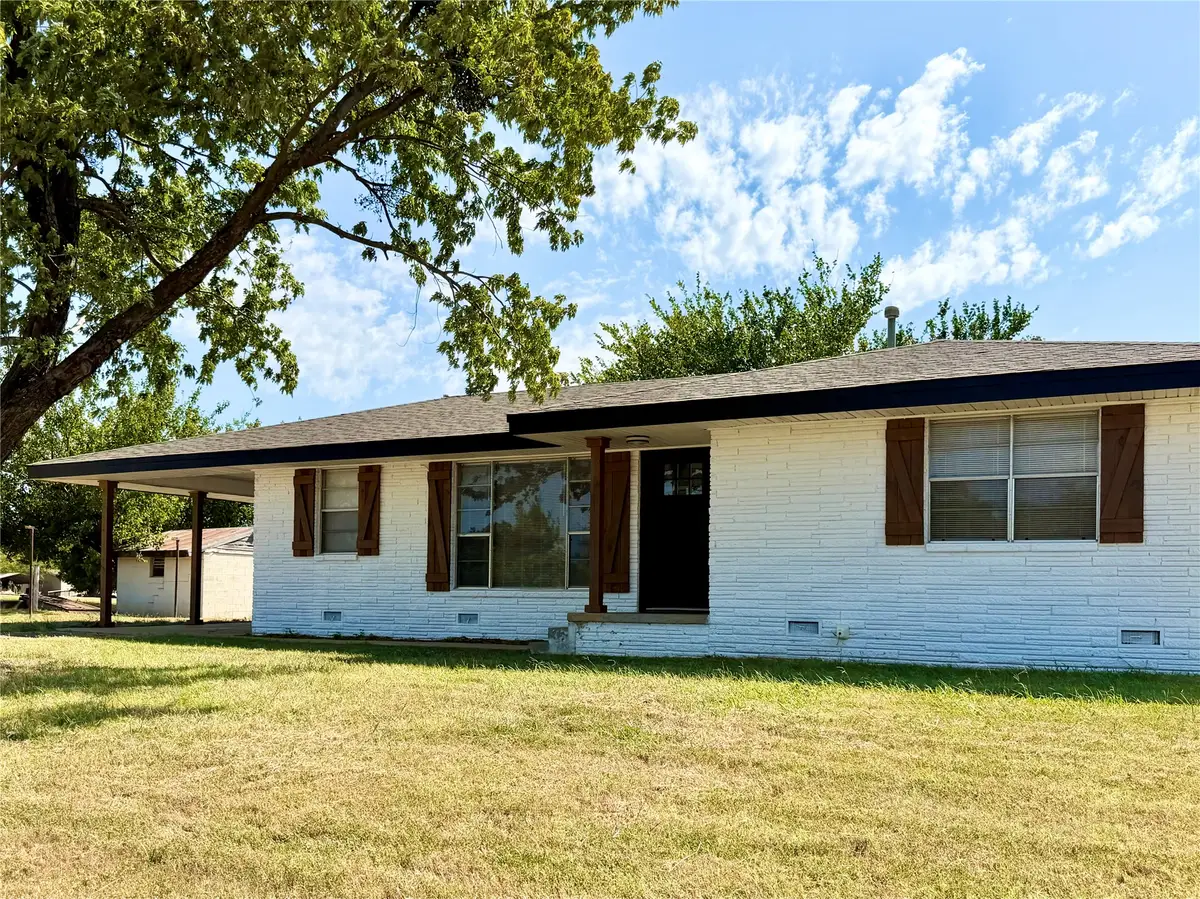 810048 S Main Street, Agra, OK 74824 - #1
