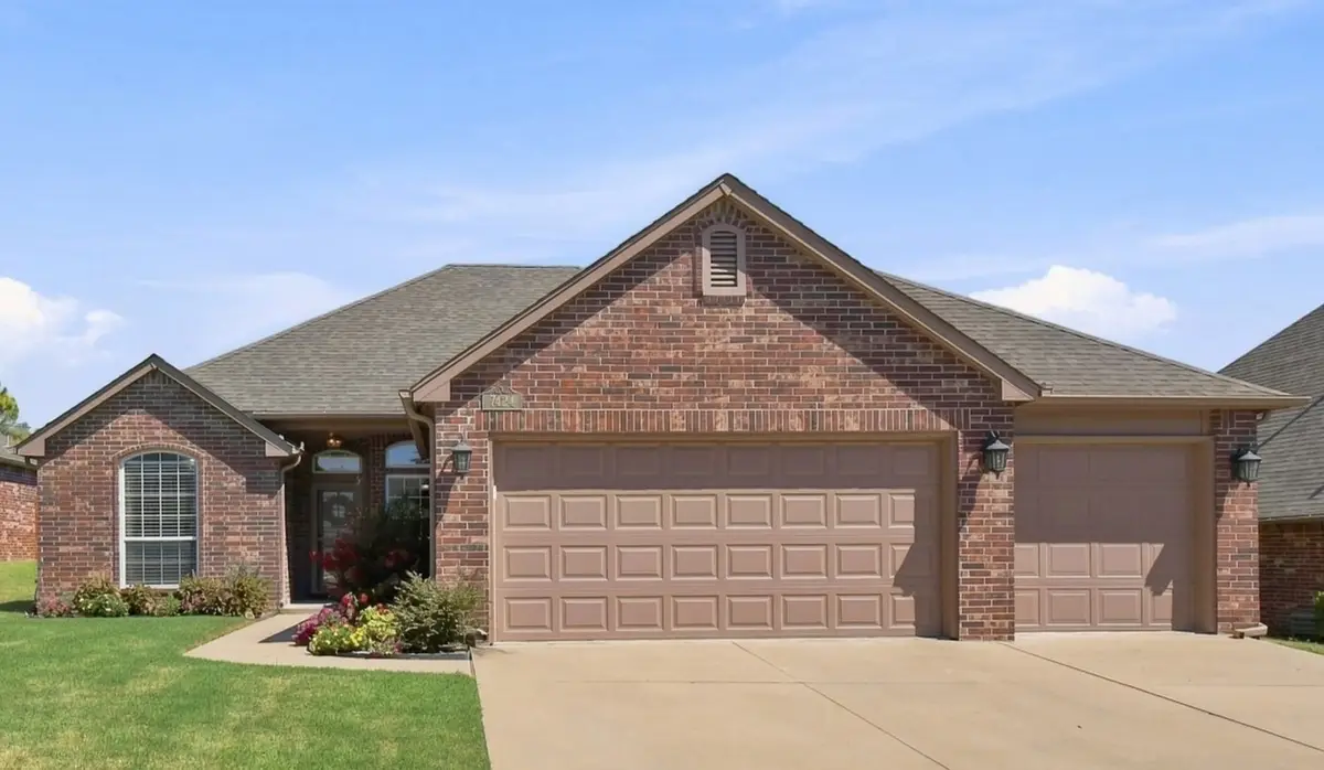 7424 E Indianola Street, Broken Arrow, OK 74014 - #1