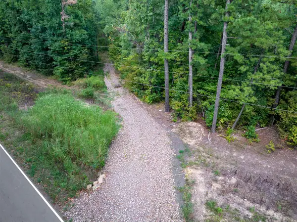 Indian Trail, Smithville, OK 74957