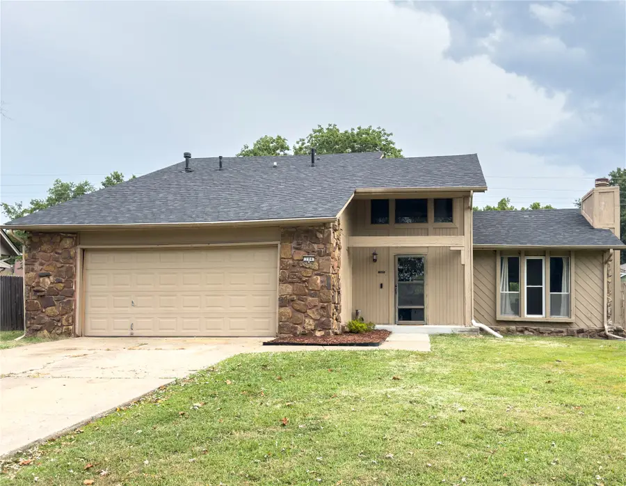 704 W Vicksburg Street, Broken Arrow, OK 74011 - #2