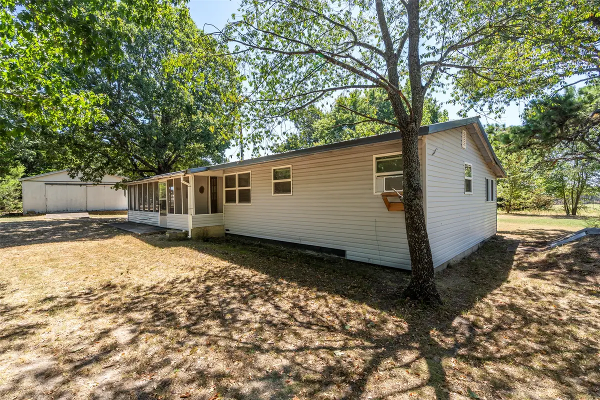 13713 State Highway 116, Colcord, OK 74338 - #1