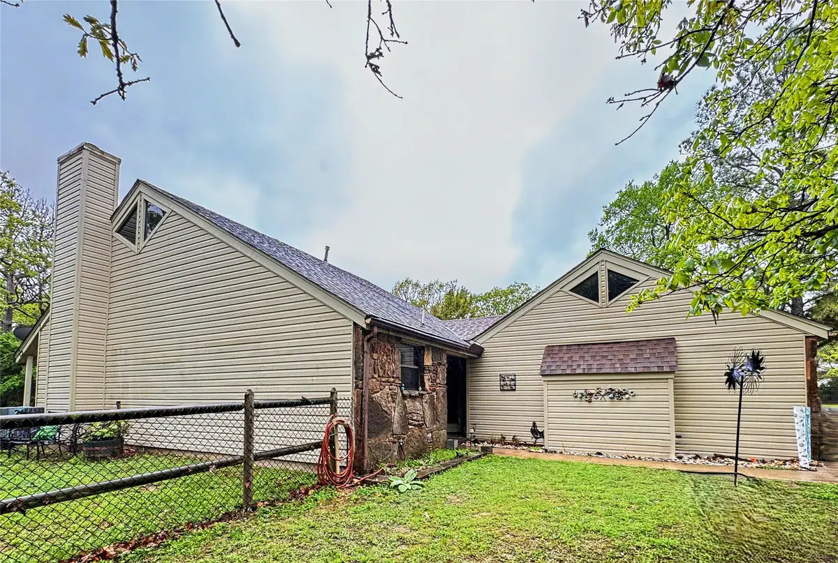 105 Summit Ridge Drive, Tahlequah, OK 74464 - #1