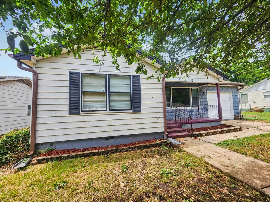1100 S State Avenue, Tahlequah, OK 74464 - #3
