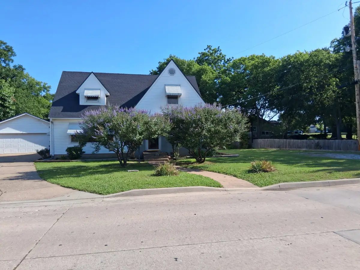 903 15th, Ardmore, OK 73401 - #1
