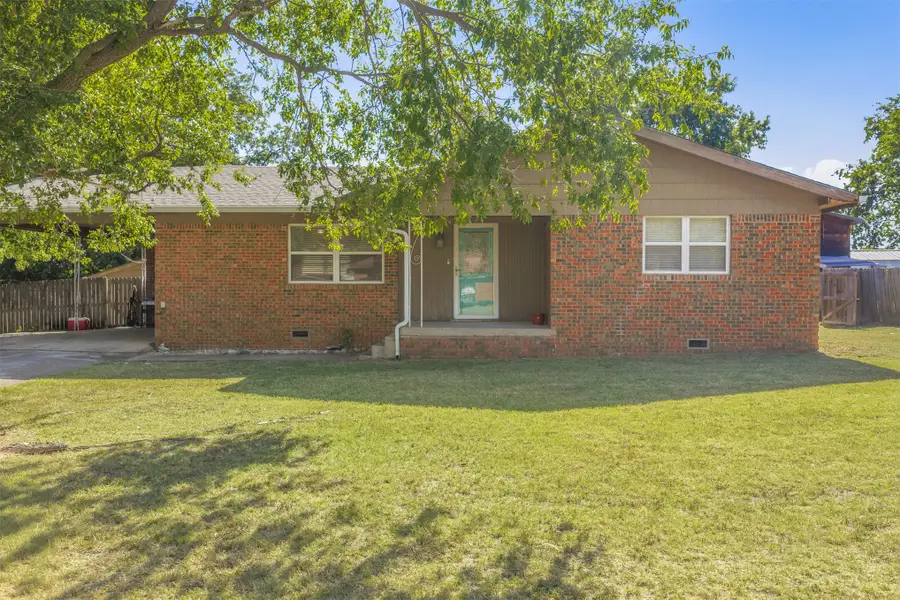 108 Circle Drive, Davis, OK 73030 - #3
