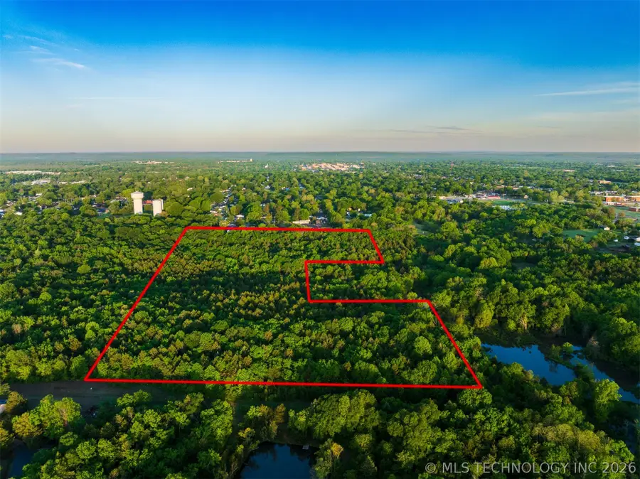 1930 E 9th Street, Okmulgee, OK 74447 - #3