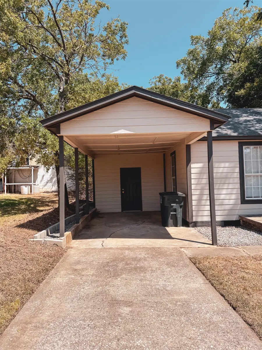1422 Baltimore Street, Durant, OK 74701 - #3