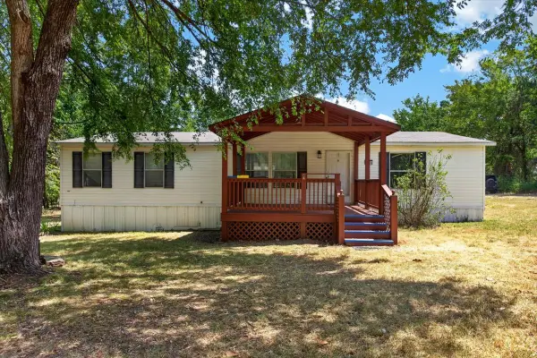 39908 Texas Avenue, Howe, OK 74940