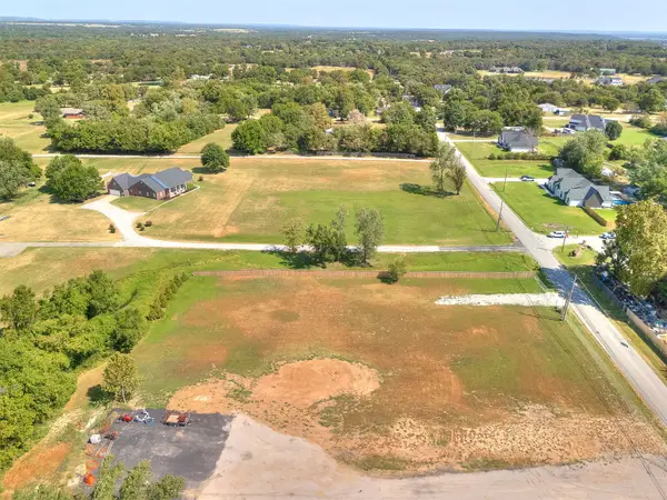 S 273rd East Avenue, Broken Arrow, OK 74014