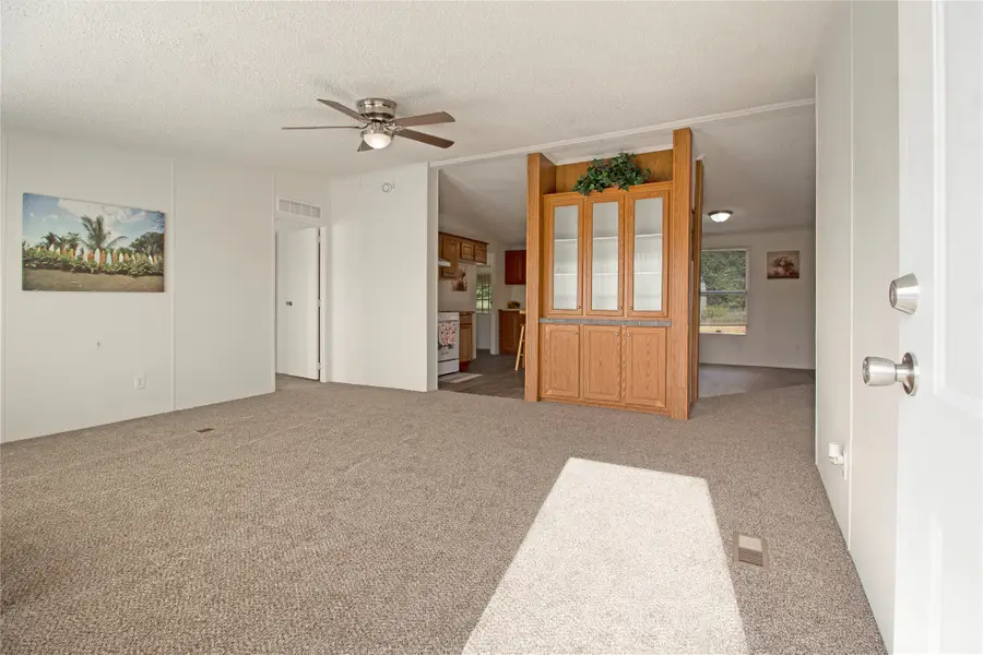 425 Sun Prairie Street, Pryor, OK 74361 - #3