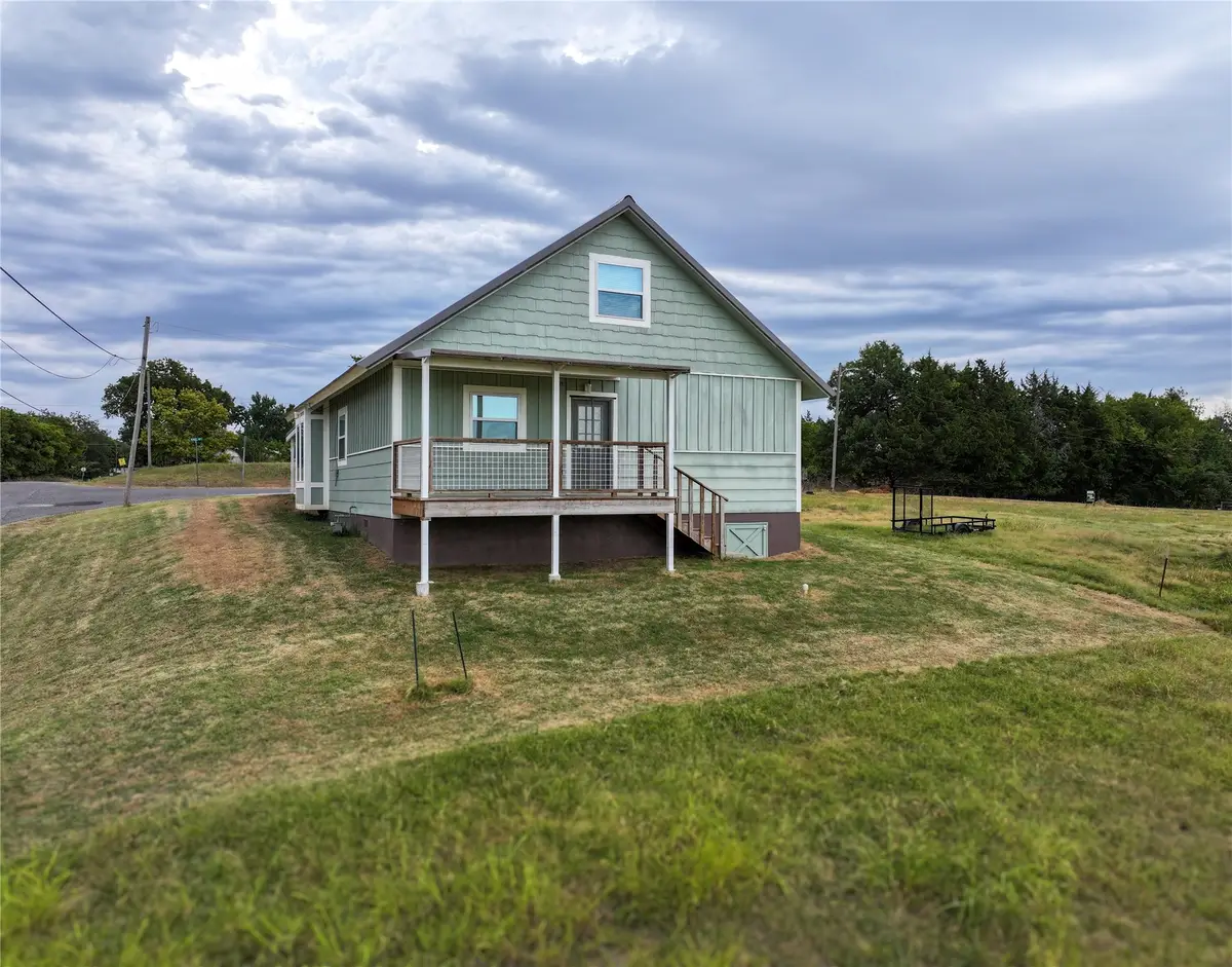 720 E 4th Street, Sulphur, OK 73086 - #1