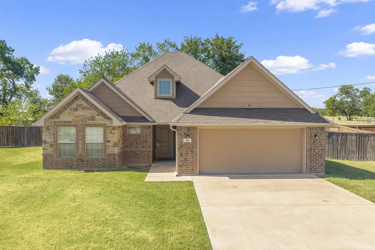 301 Wandering Way, Ardmore, OK 73401 - #1