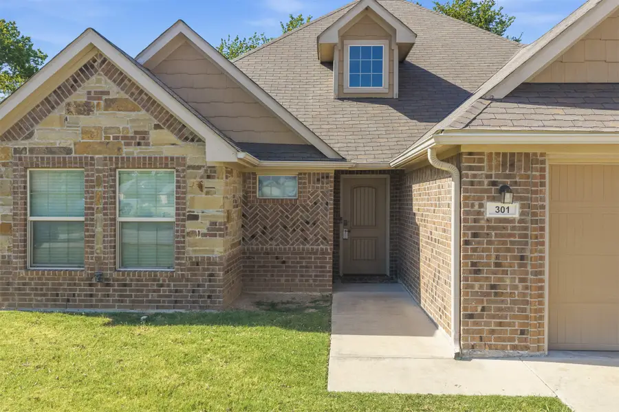 301 Wandering Way, Ardmore, OK 73401 - #2