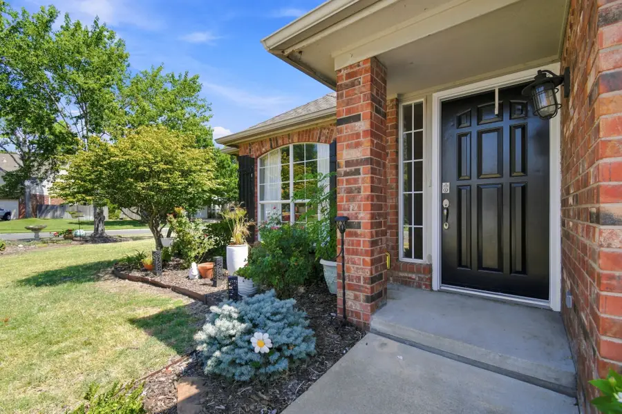 3313 W Hartford Street, Broken Arrow, OK 74012 - #2