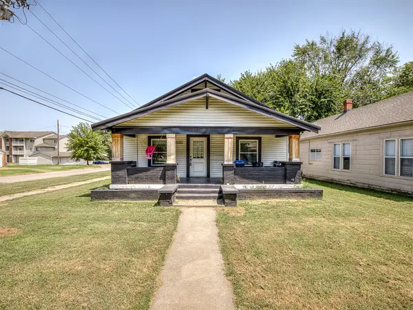 800 S Seneca Avenue, Bartlesville, OK 74003